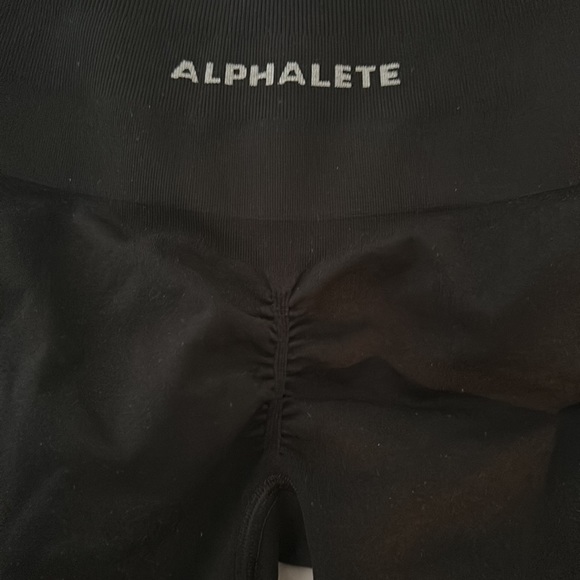 Alphalete amplify back bikers 7.5in - Picture 2 of 2